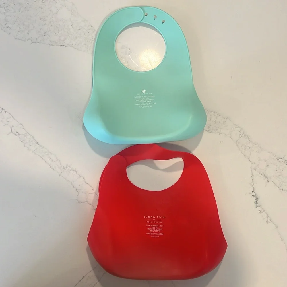 Set of two Christmas silicone bibs